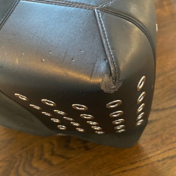 Tory Burch Block T Tote - Picture 11 of 12